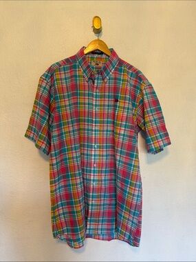 Perfect Perlis plaid short sleeve button down shirt Large